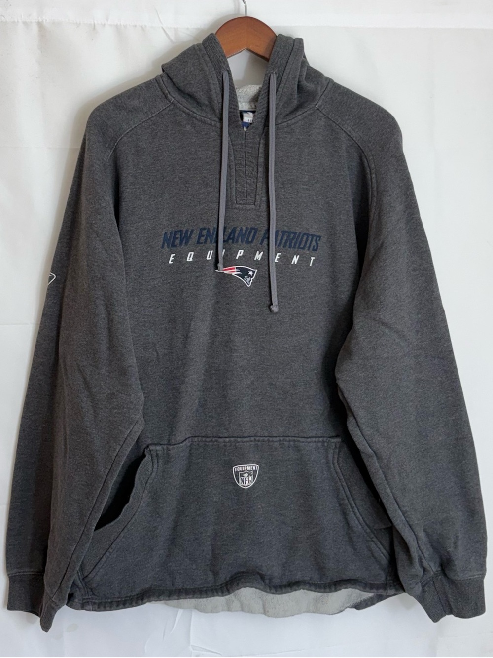 New England Patriots Men's XL Belichick Reebok NFL Equipment Hoodie Sweatshirt